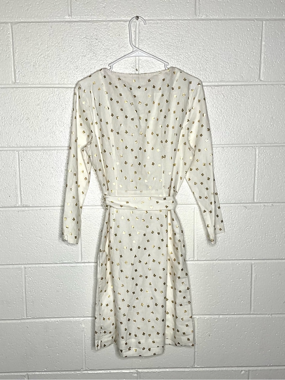 < Boden 100% Linen Cream W/ Gold Metallic Daisy Bud Pattern Dress > - Picture 6 of 6